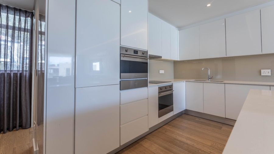 2 Bedroom Property for Sale in Sea Point Western Cape